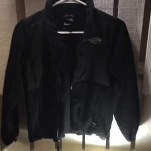 NORTH FACE GIRLS’ DENALI BLACK JACKET
